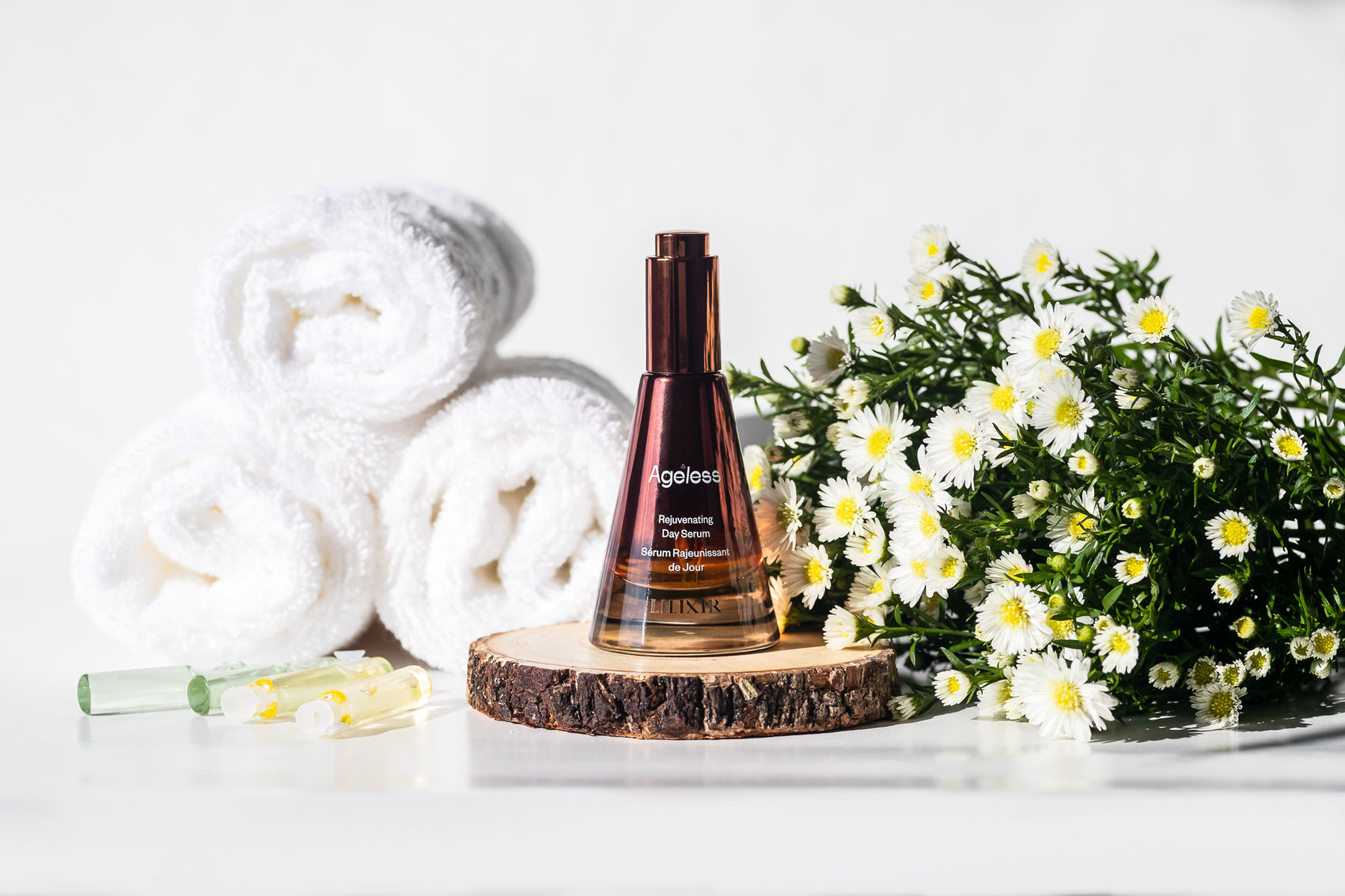 LILIXIR Ageless Rejuvenating serums . Anti-aging free face serum samples organic natural beauty products made in Quebec. 