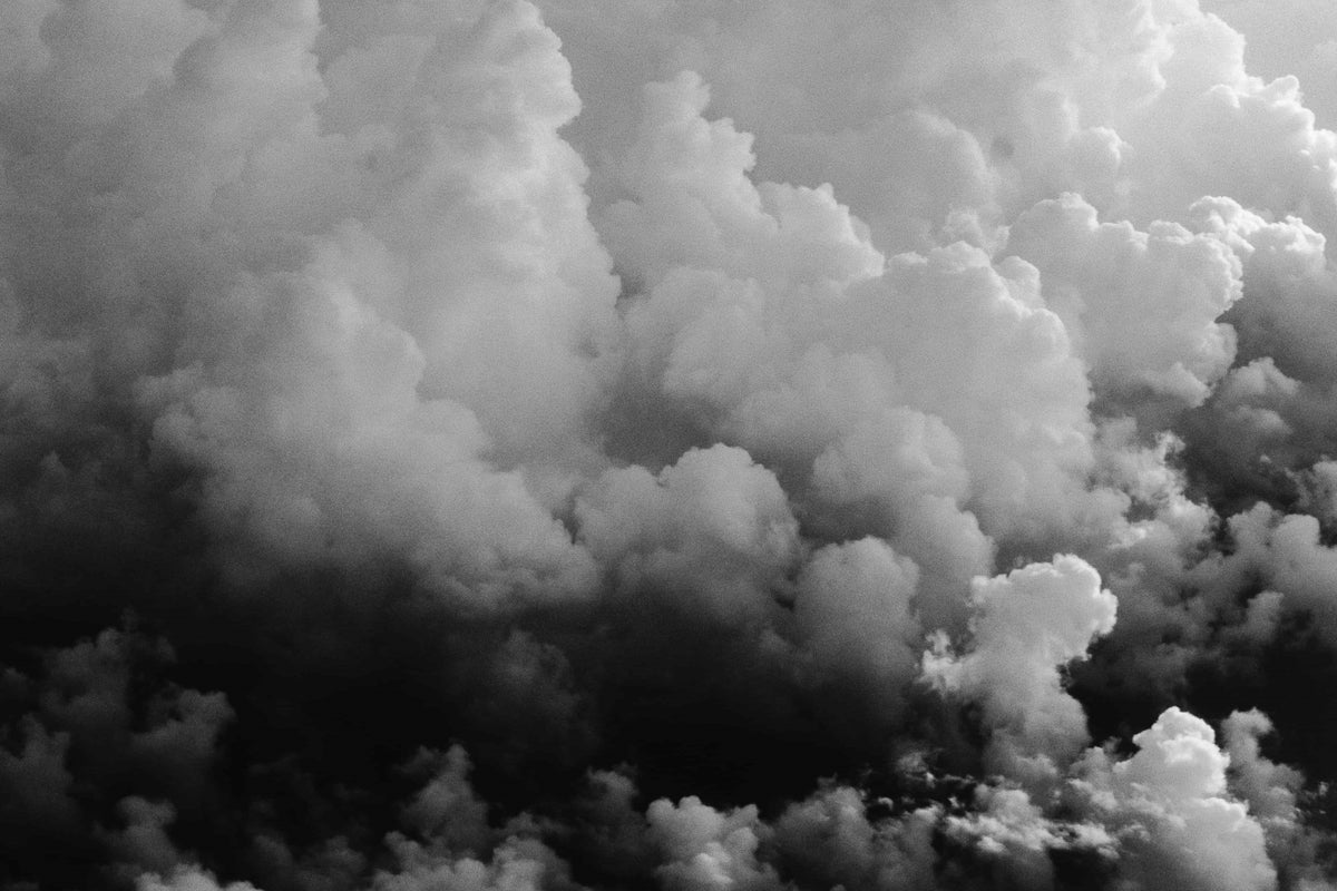 How does environmental pollution affect your skin