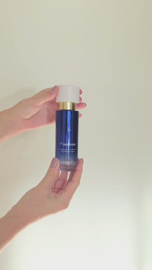 How to use LILIXIR Flawless oil-to-milk cleanser